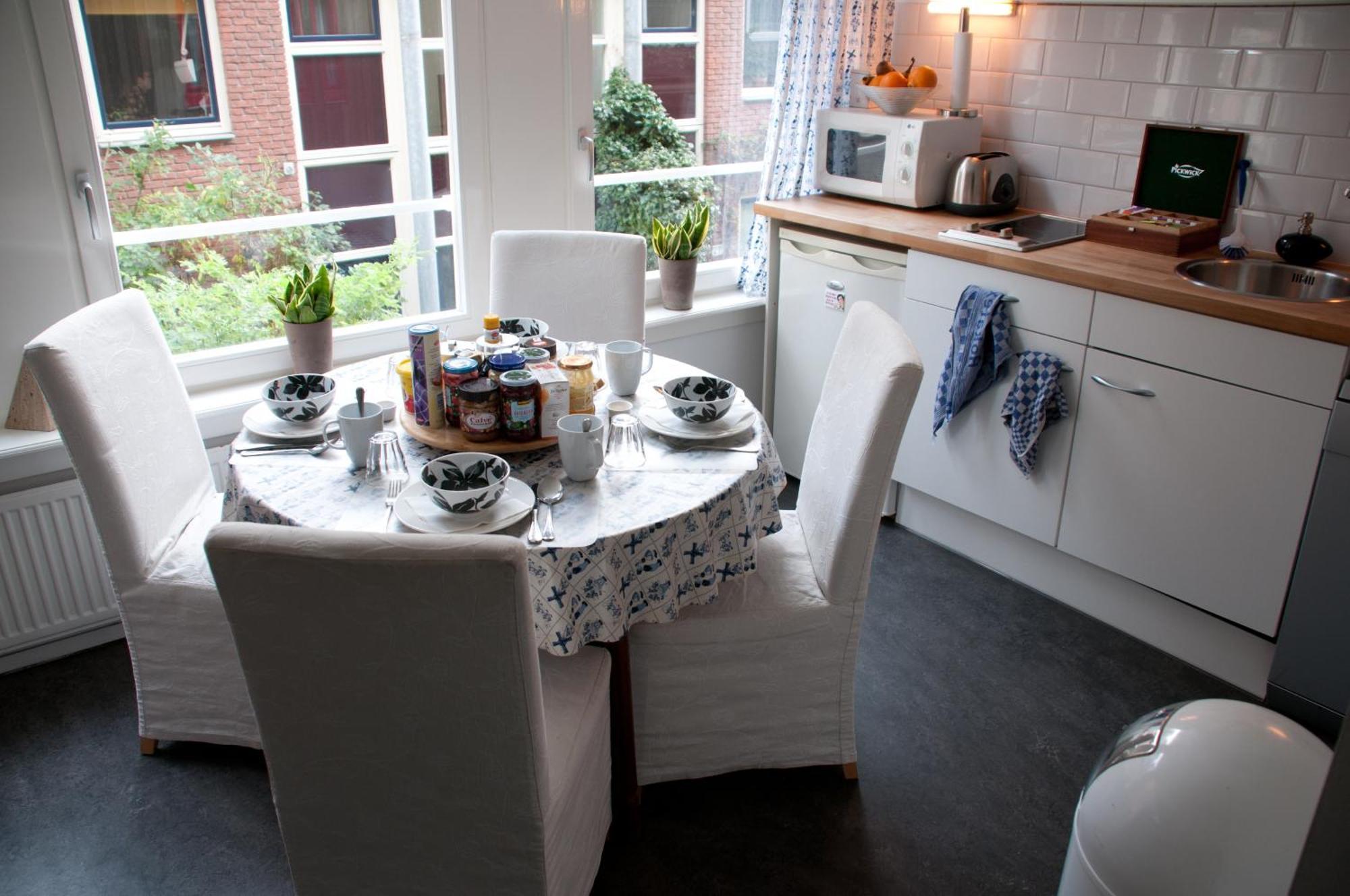 Bed & Breakfast Westviolet Amsterdam Bagian luar foto