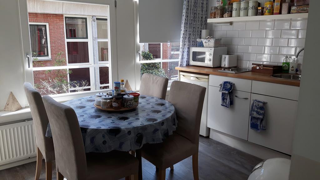 Bed & Breakfast Westviolet Amsterdam Bagian luar foto